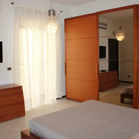 A Casa Di Marcy Bed & Breakfast Reggio Calabria